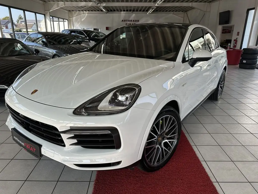 Photo 1 : Porsche Cayenne 2021 Others