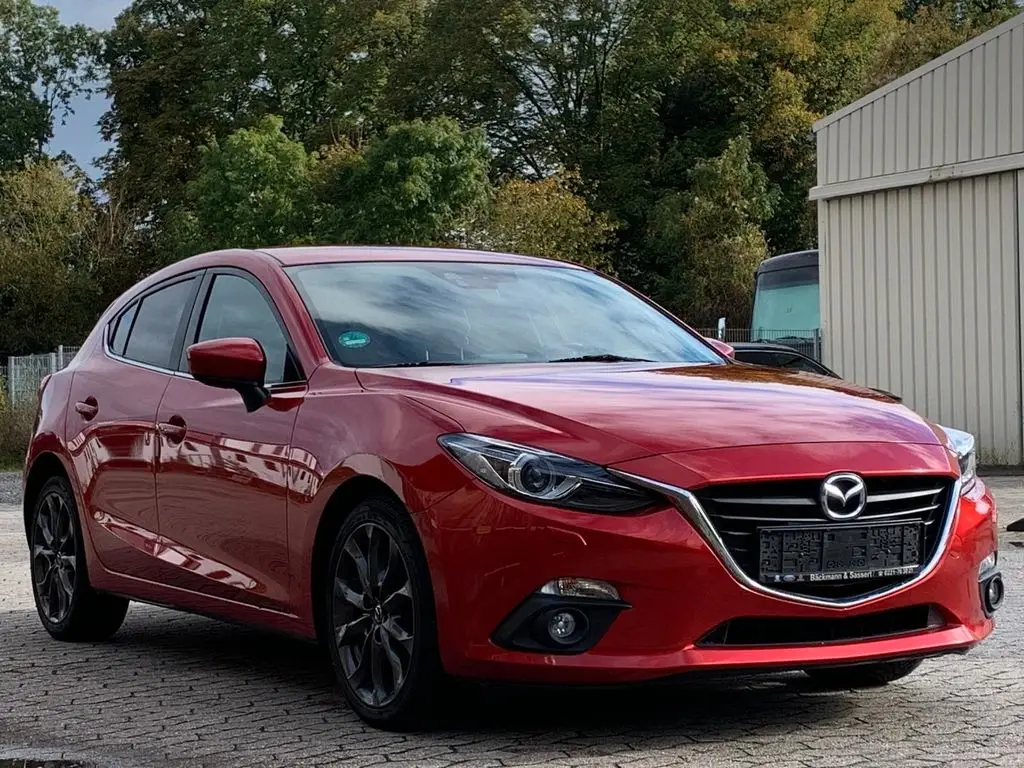 Photo 1 : Mazda 3 2016 Petrol