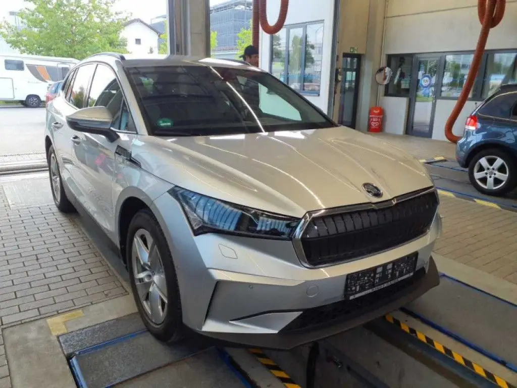 Photo 1 : Skoda Enyaq 2022 Non renseigné