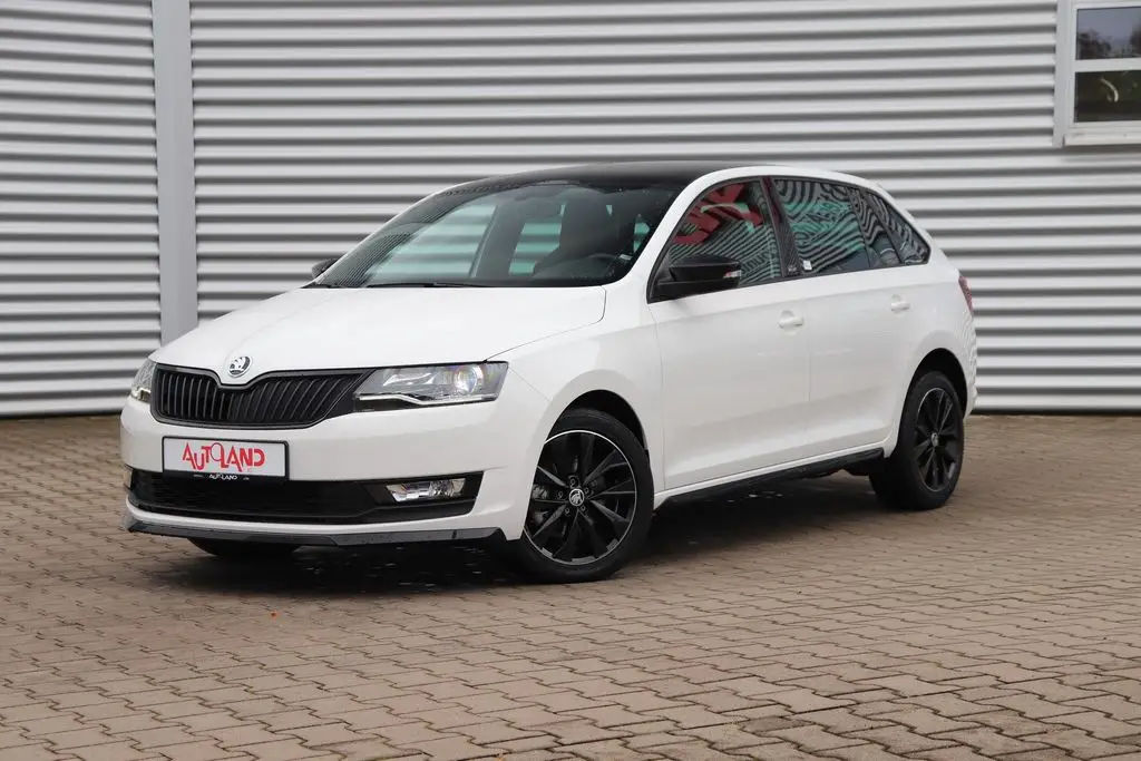 Photo 1 : Skoda Rapid 2018 Petrol