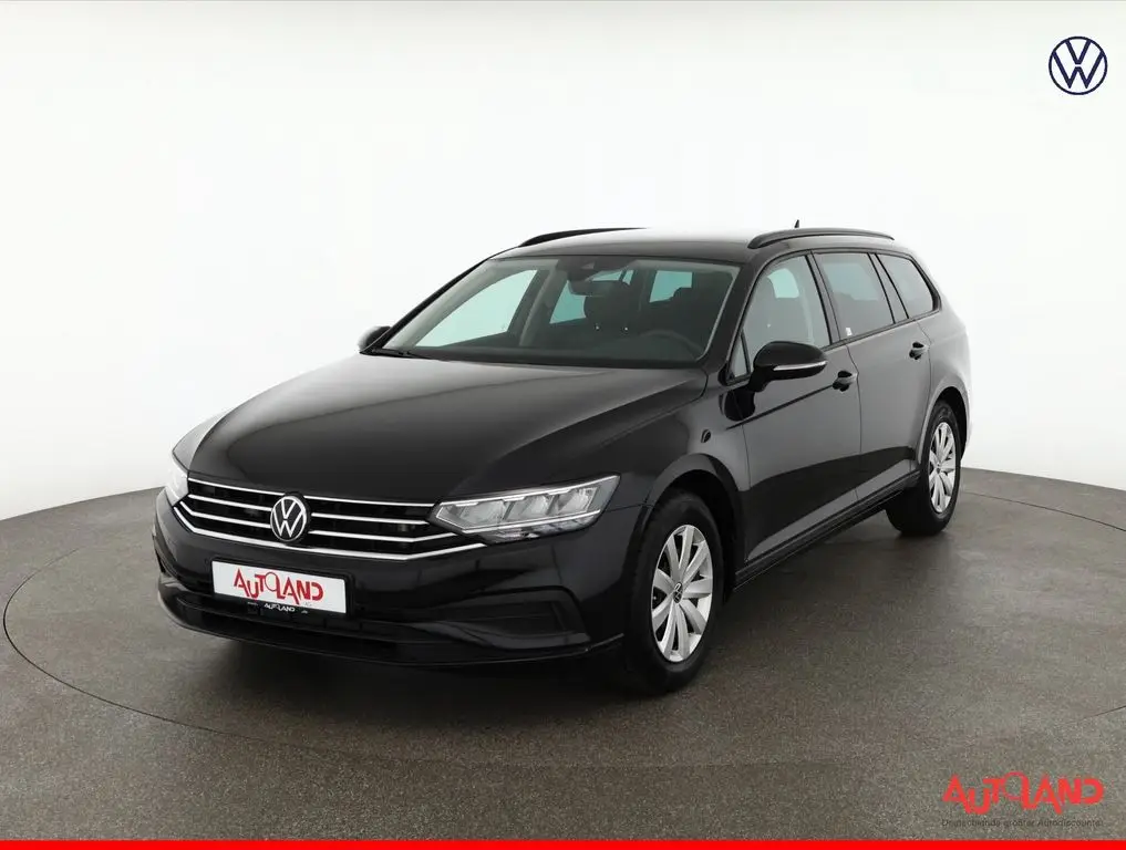 Photo 1 : Volkswagen Passat 2023 Diesel