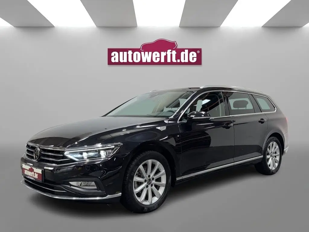 Photo 1 : Volkswagen Passat 2023 Diesel