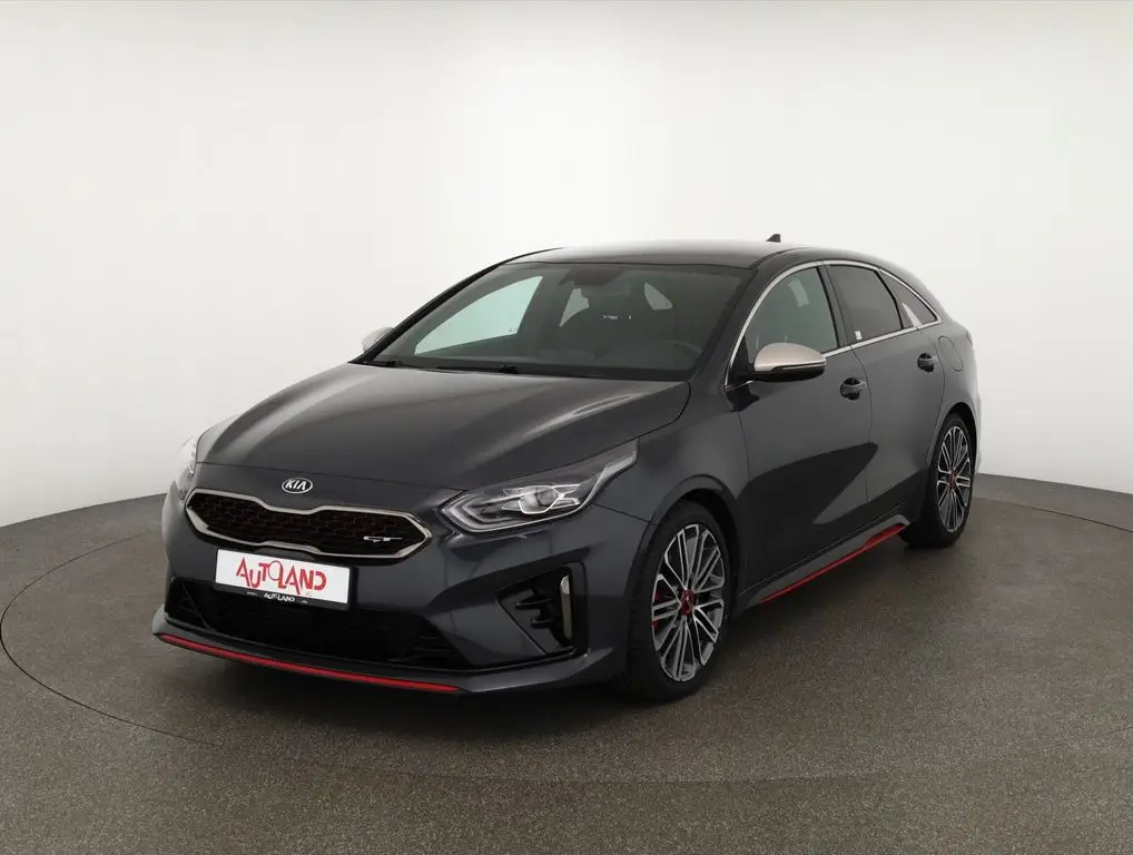 Photo 1 : Kia Proceed 2019 Petrol