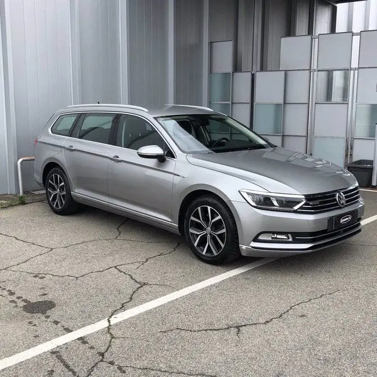 Photo 1 : Volkswagen Passat 2016 Diesel