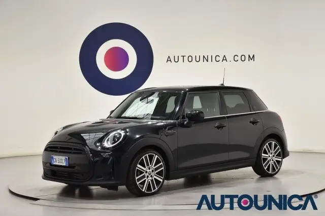 Photo 1 : Mini Cooper 2023 Petrol