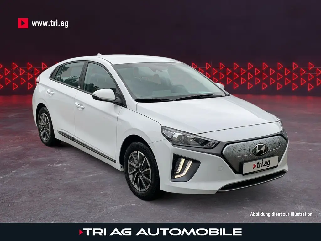 Photo 1 : Hyundai Ioniq 2021 Non renseigné