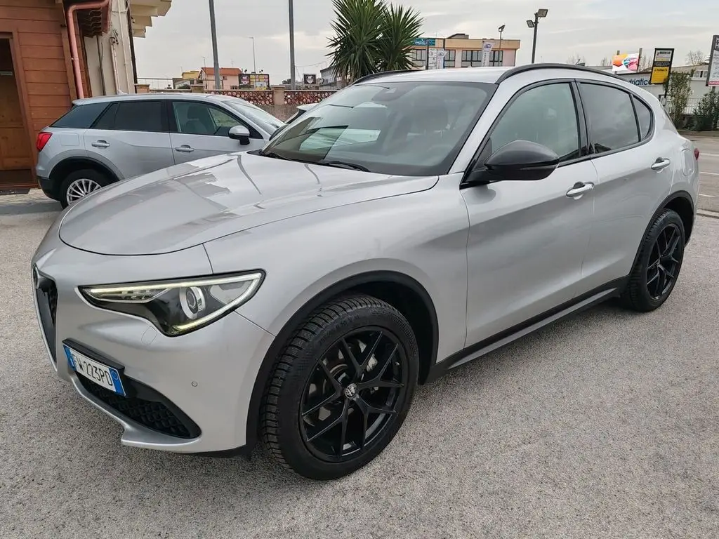 Photo 1 : Alfa Romeo Stelvio 2019 Diesel