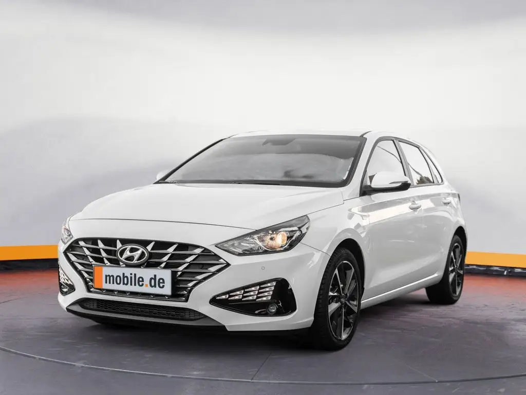 Photo 1 : Hyundai I30 2023 Petrol