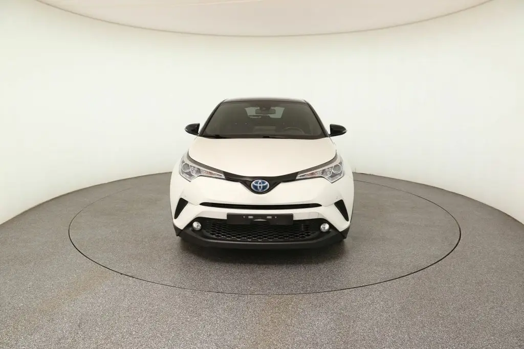 Photo 1 : Toyota C-hr 2017 Hybride