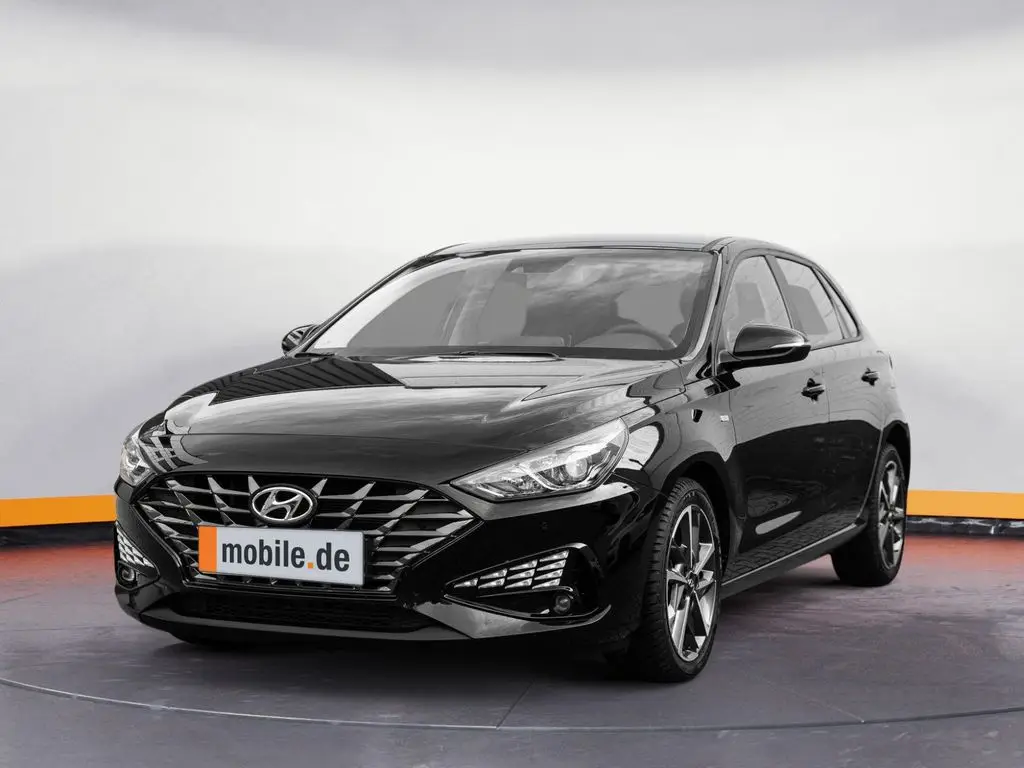 Photo 1 : Hyundai I30 2023 Petrol