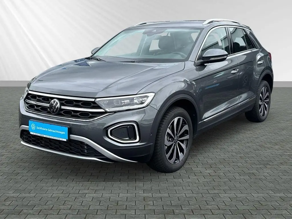 Photo 1 : Volkswagen T-roc 2023 Petrol