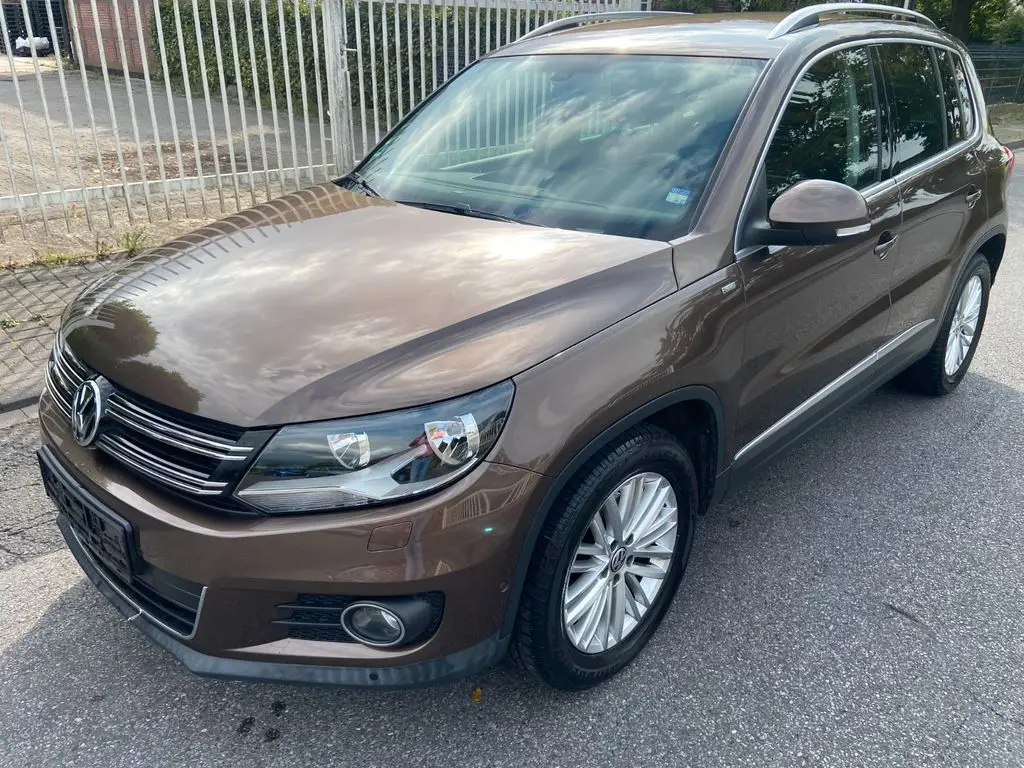 Photo 1 : Volkswagen Tiguan 2015 Essence