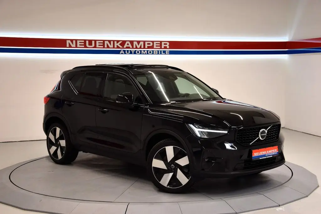 Photo 1 : Volvo Xc40 2023 Hybrid