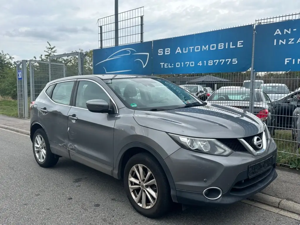 Photo 1 : Nissan Qashqai 2015 Diesel