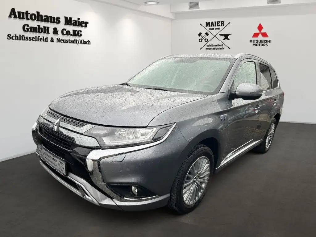 Photo 1 : Mitsubishi Outlander 2020 Hybride