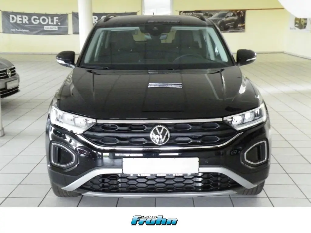 Photo 1 : Volkswagen T-roc 2024 Essence