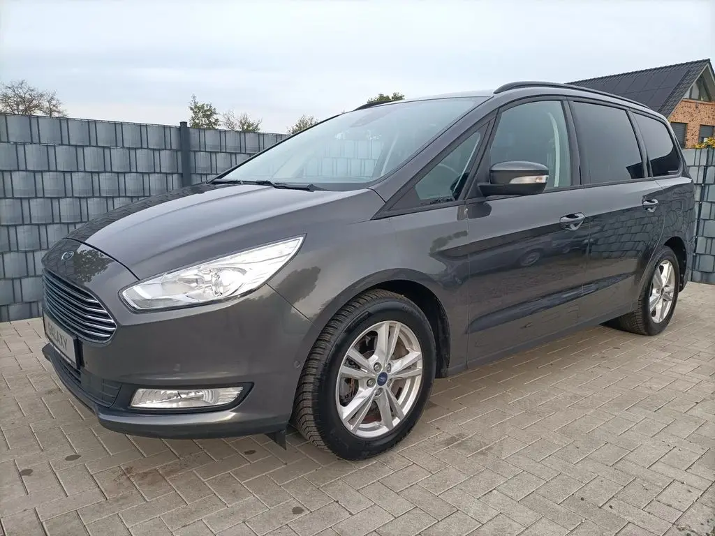 Photo 1 : Ford Galaxy 2019 Essence