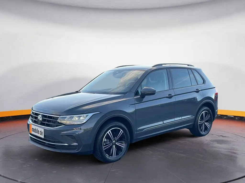 Photo 1 : Volkswagen Tiguan 2024 Petrol