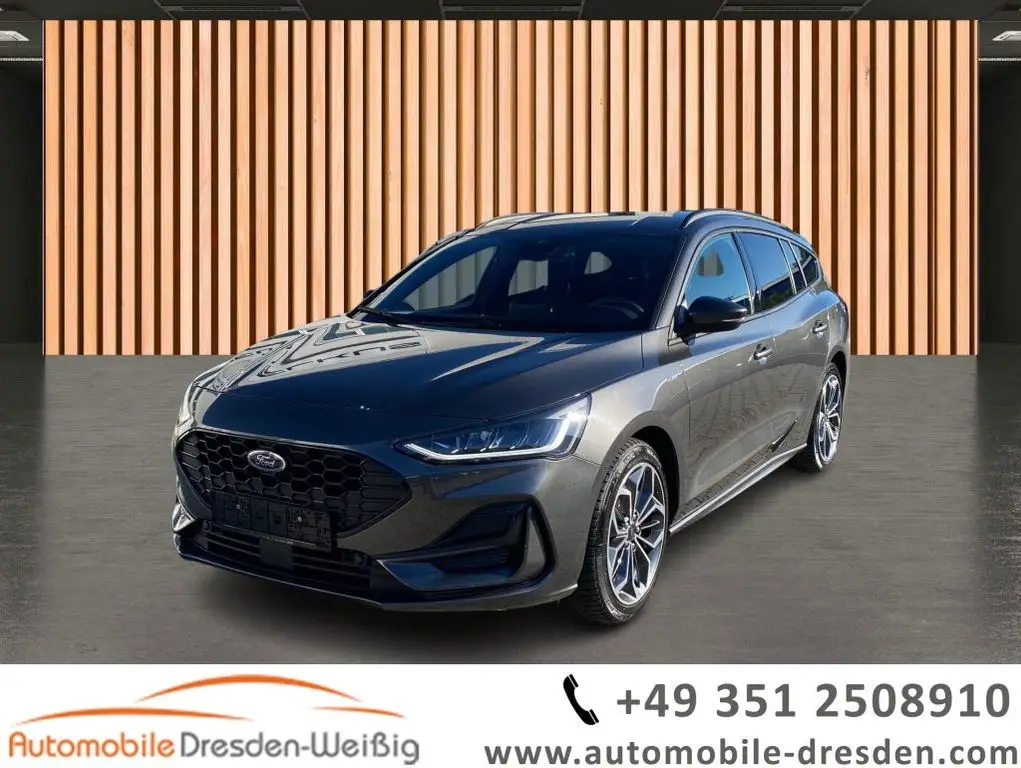 Photo 1 : Ford Focus 2022 Essence