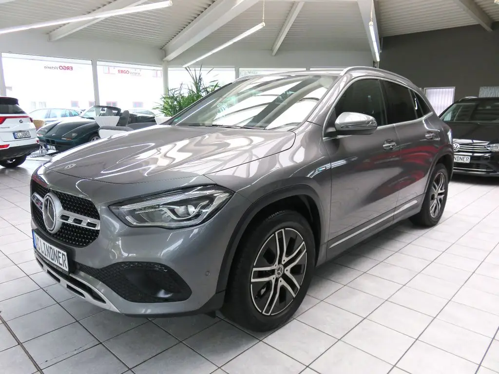 Photo 1 : Mercedes-benz Classe Gla 2020 Hybride