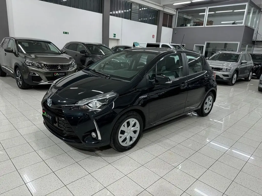 Photo 1 : Toyota Yaris 2020 Hybride