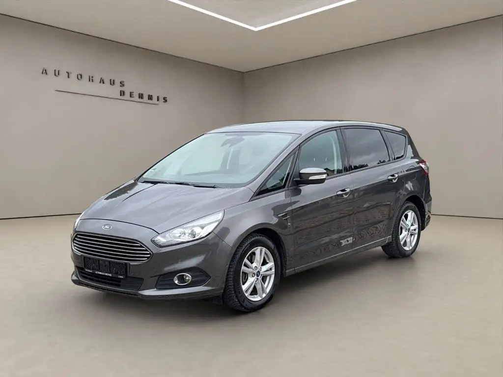 Photo 1 : Ford S-max 2017 Essence