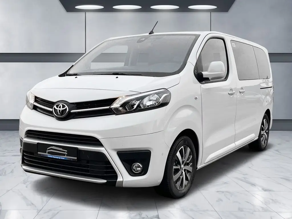 Photo 1 : Toyota Proace 2023 Diesel