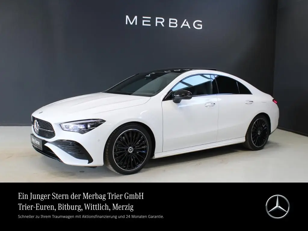 Photo 1 : Mercedes-benz Classe Cla 2023 Petrol