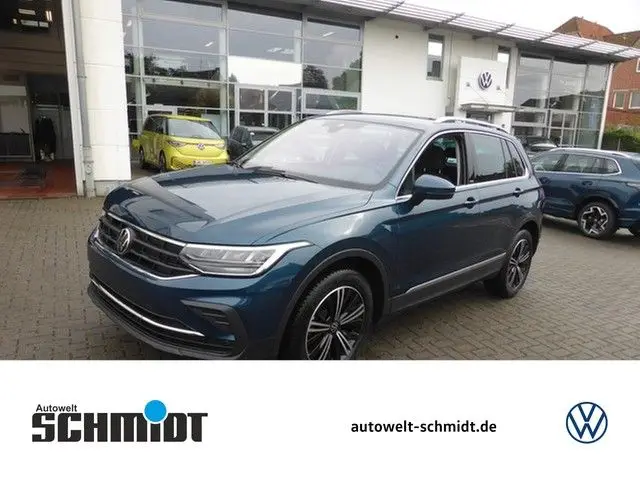 Photo 1 : Volkswagen Tiguan 2023 Petrol