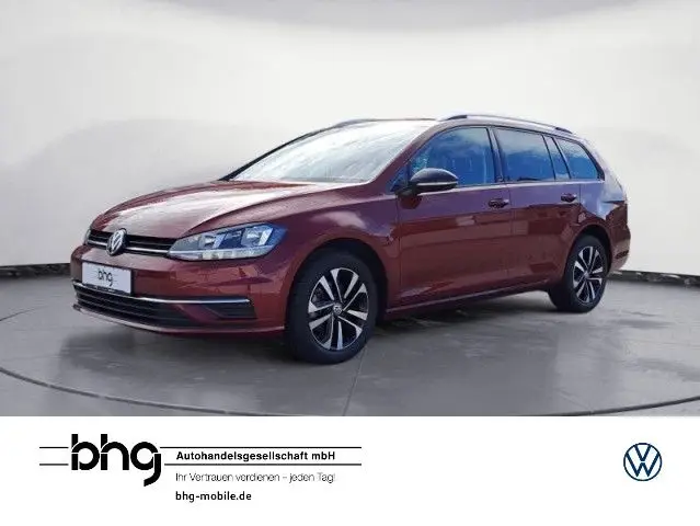 Photo 1 : Volkswagen Golf 2019 Petrol