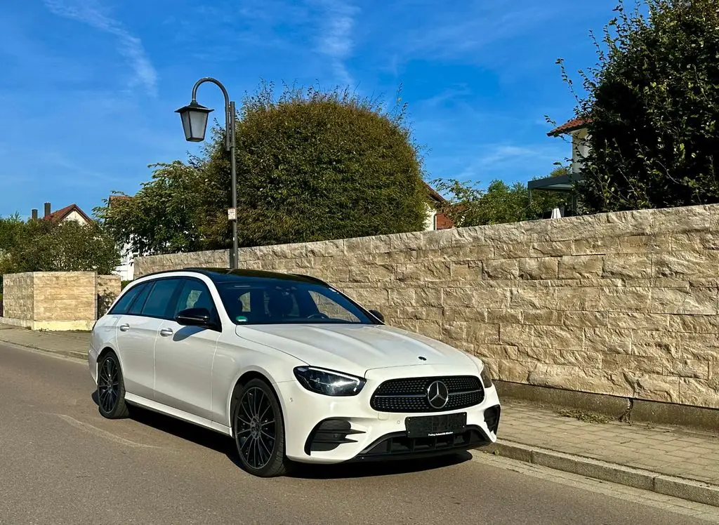 Photo 1 : Mercedes-benz Classe E 2023 Diesel