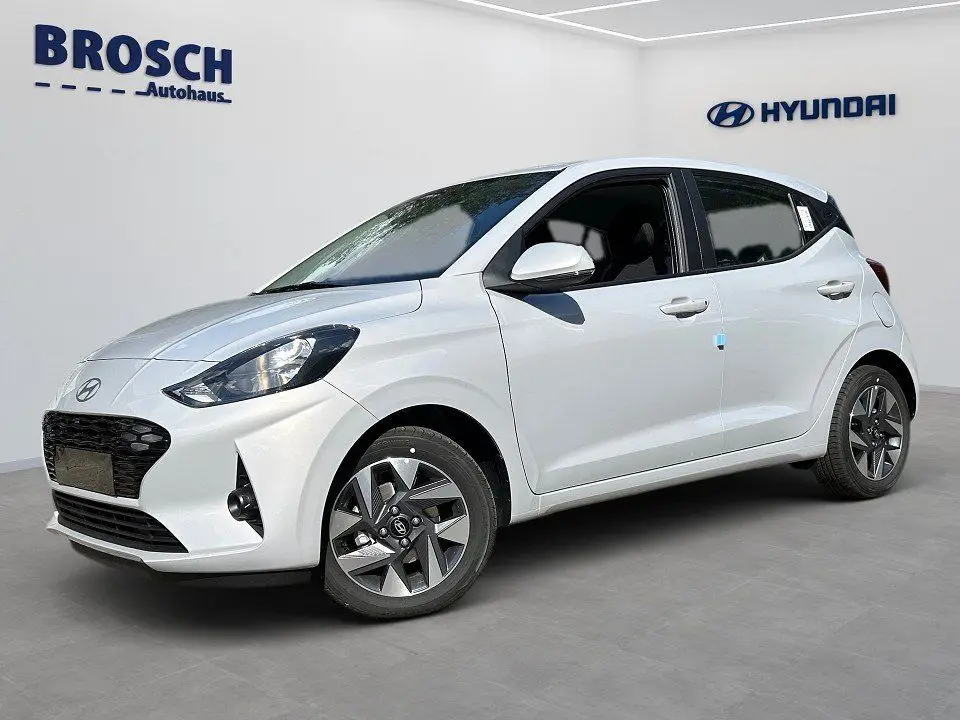 Photo 1 : Hyundai I10 2024 Petrol