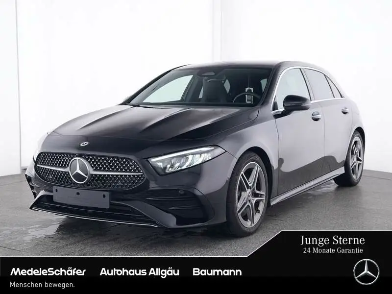 Photo 1 : Mercedes-benz Classe A 2023 Petrol