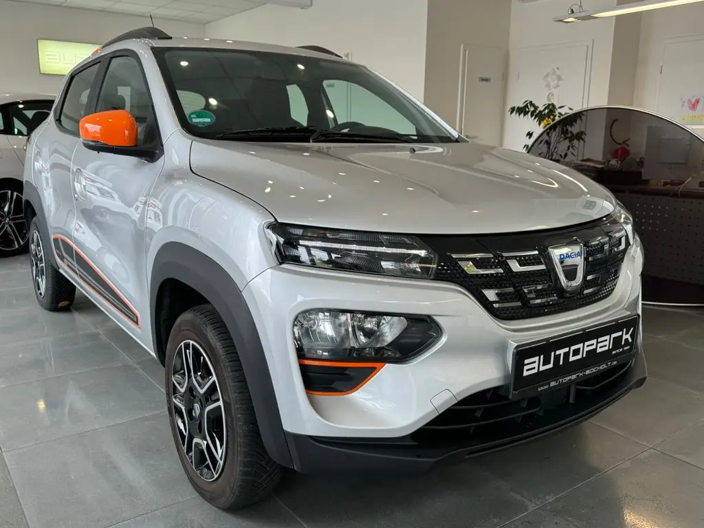 Photo 1 : Dacia Spring 2021 Non renseigné