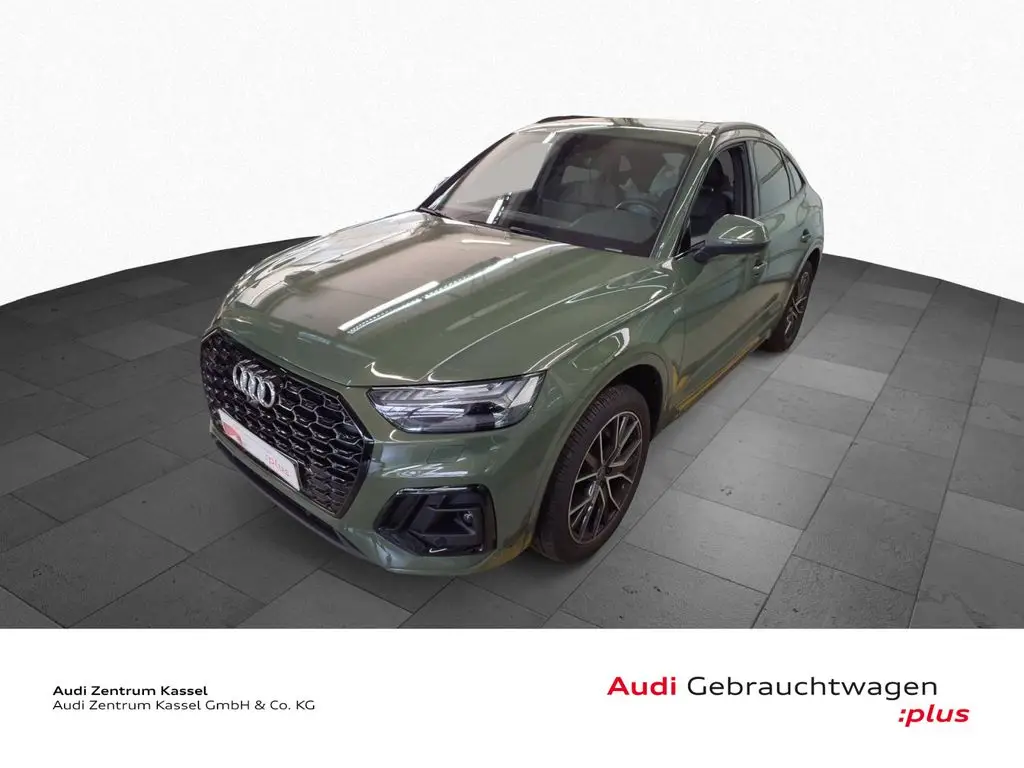 Photo 1 : Audi Q5 2021 Hybride