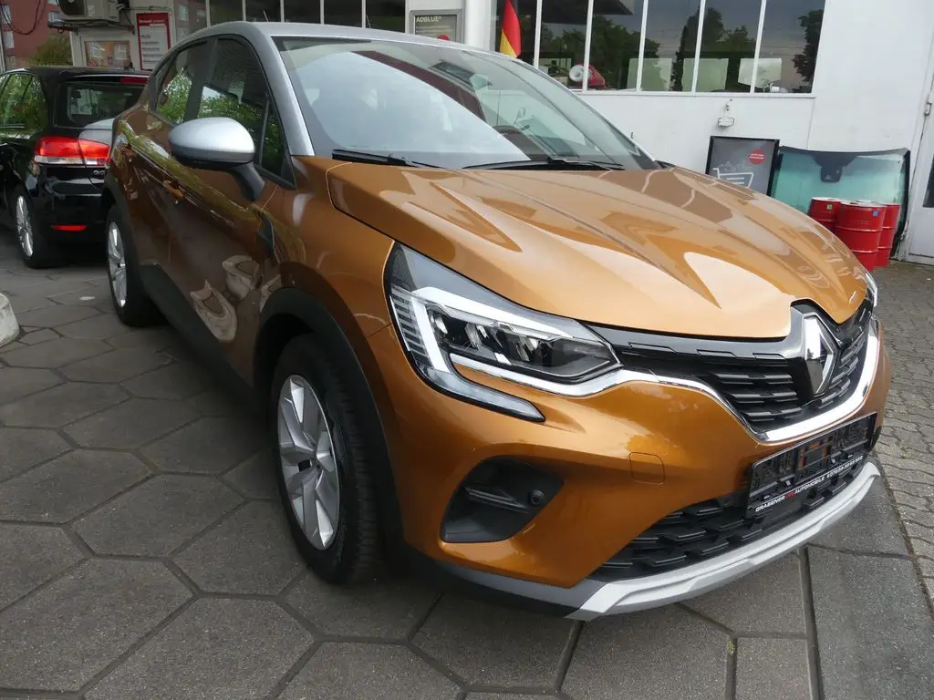 Photo 1 : Renault Captur 2021 Petrol