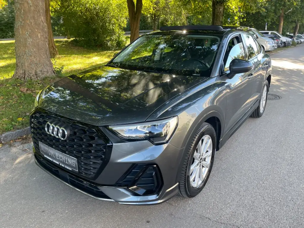 Photo 1 : Audi Q3 2021 Diesel