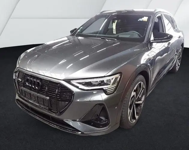 Photo 1 : Audi E-tron 2021 Non renseigné