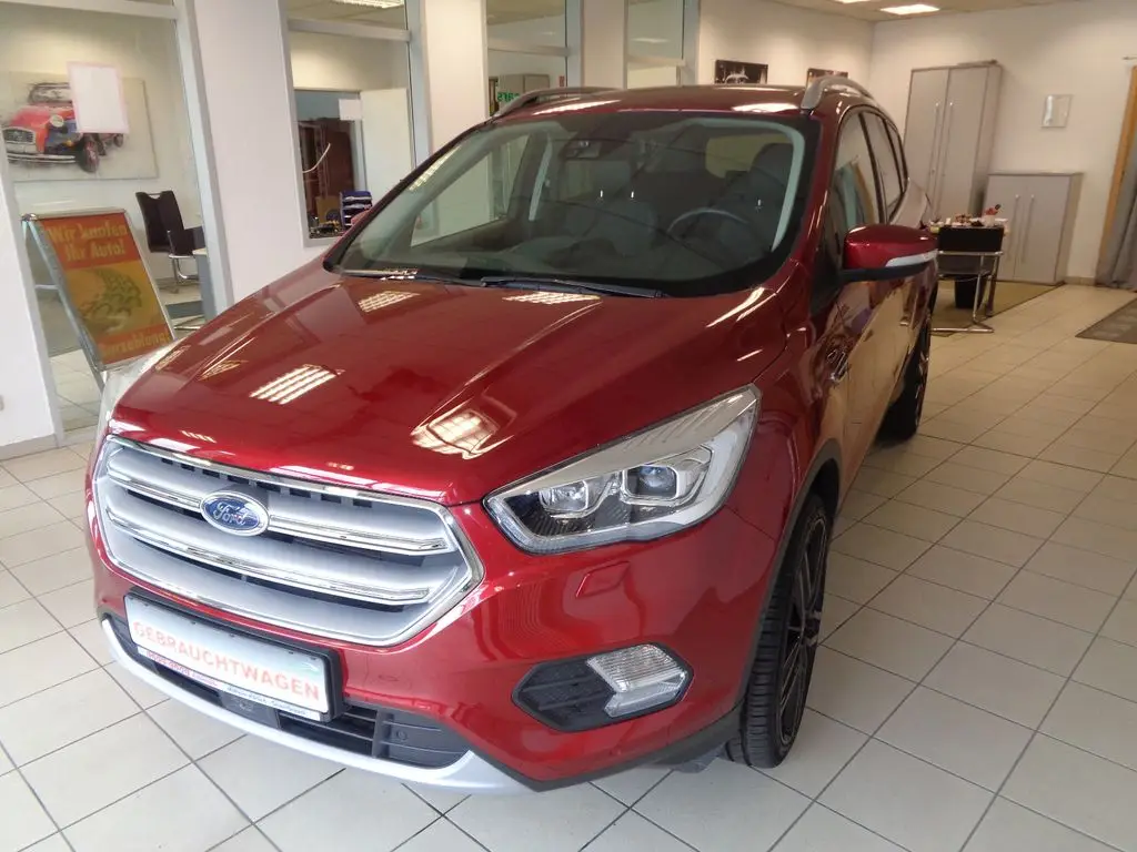 Photo 1 : Ford Kuga 2017 Petrol