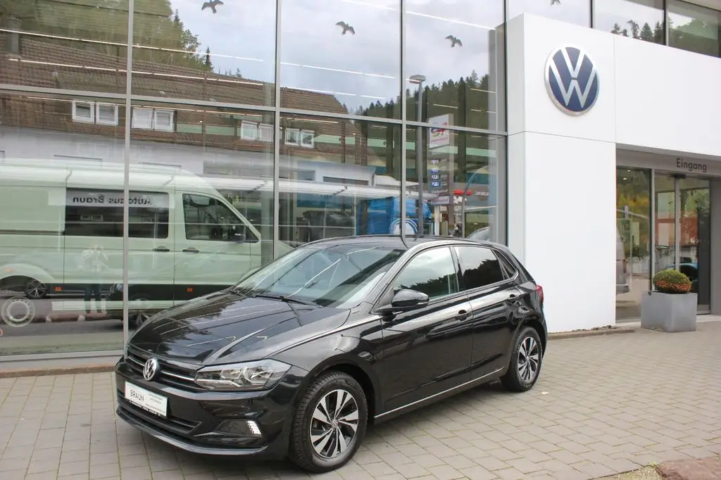 Photo 1 : Volkswagen Polo 2020 Petrol