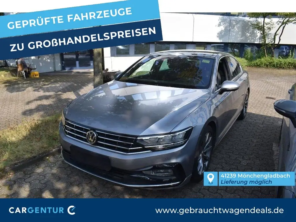 Photo 1 : Volkswagen Passat 2020 Diesel