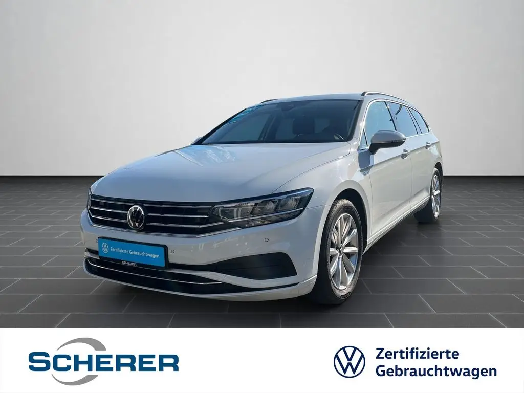 Photo 1 : Volkswagen Passat 2023 Diesel