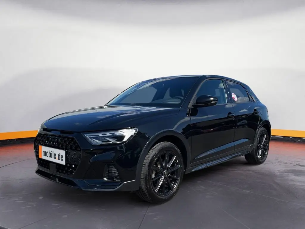 Photo 1 : Audi A1 2023 Petrol