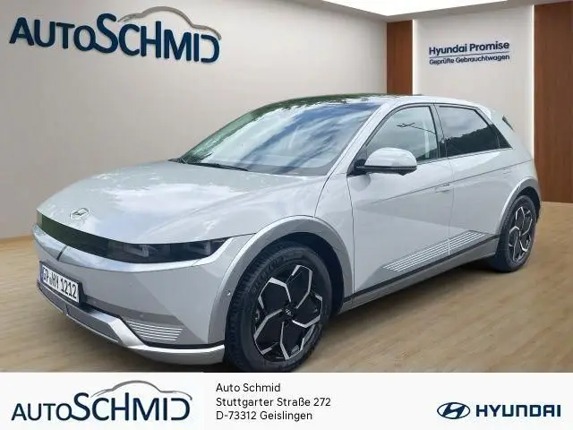 Photo 1 : Hyundai Ioniq 2022 Non renseigné