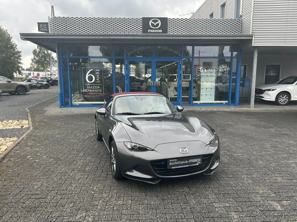 Photo 1 : Mazda Mx-5 2018 Petrol