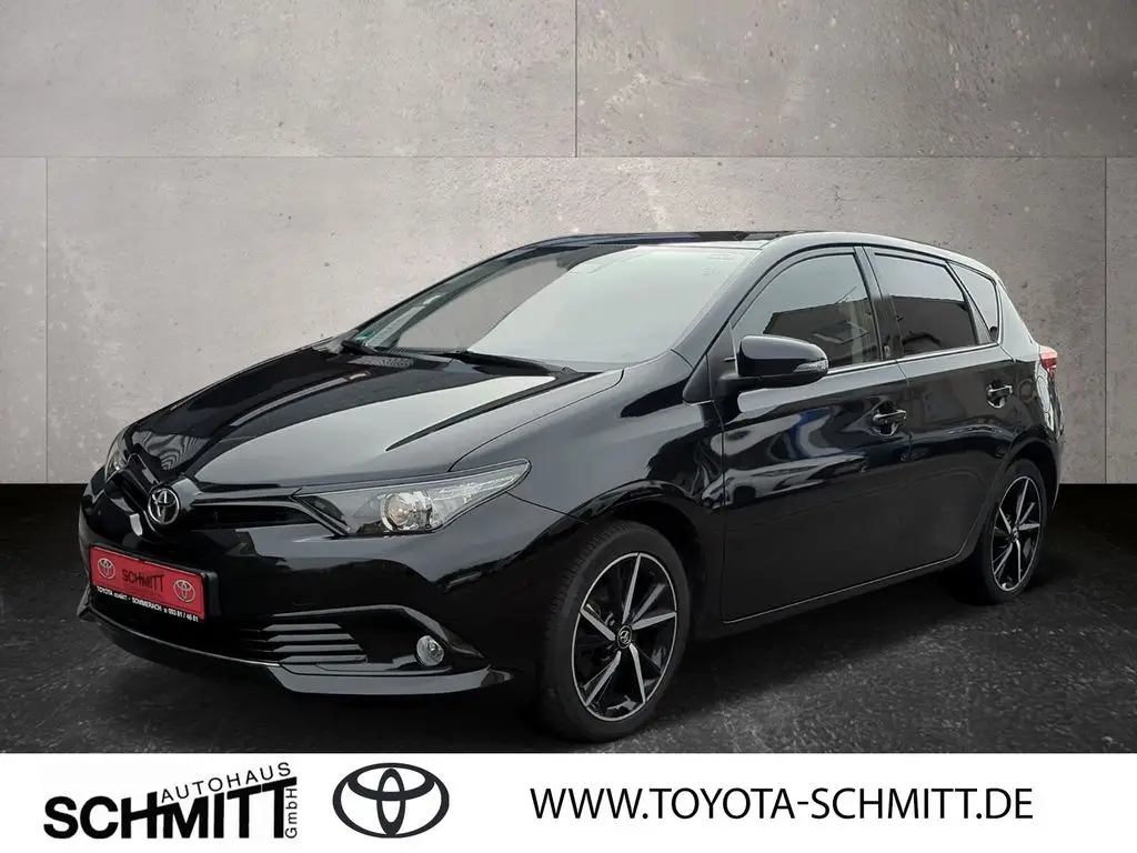 Photo 1 : Toyota Auris 2019 Petrol