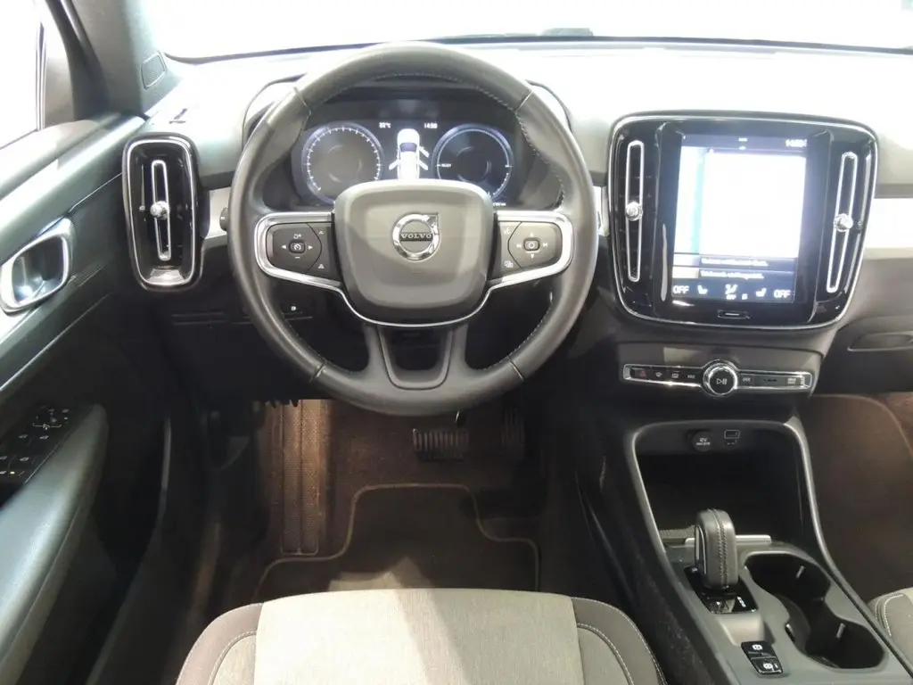 Photo 1 : Volvo Xc40 2020 Hybrid