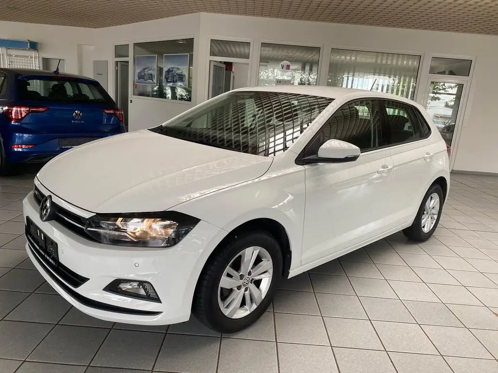 Photo 1 : Volkswagen Polo 2020 Petrol