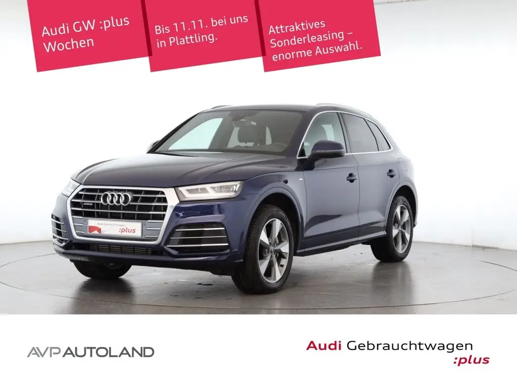 Photo 1 : Audi Q5 2020 Hybride