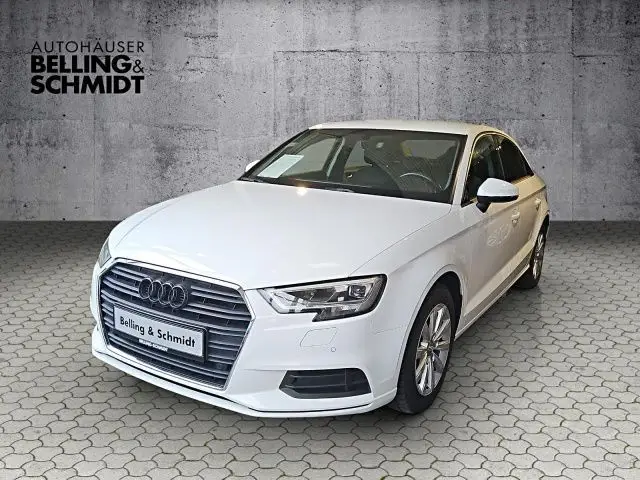 Photo 1 : Audi A3 2018 Diesel